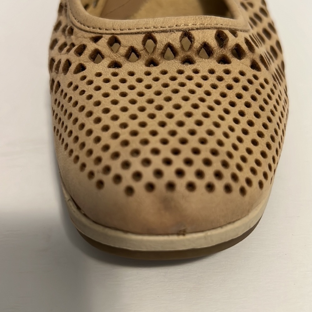Naturalizer Brelynn N5 Comfort Tan Slip on Wedge shoe size 6.5M - Picture 11 of 11
